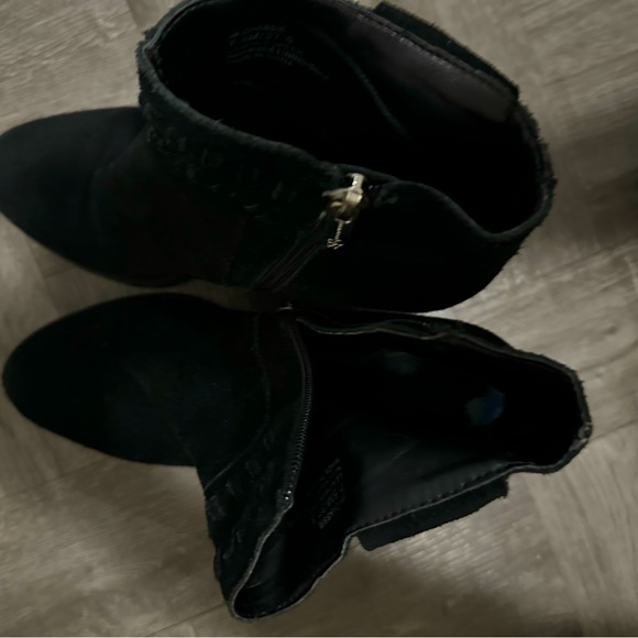 Jessica Simpson Chassie Black Suede Block Heel Booties - Picture 4 of 14